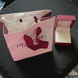 Helzberg Diamonds Burgundy and White Gift Bag and Box Set